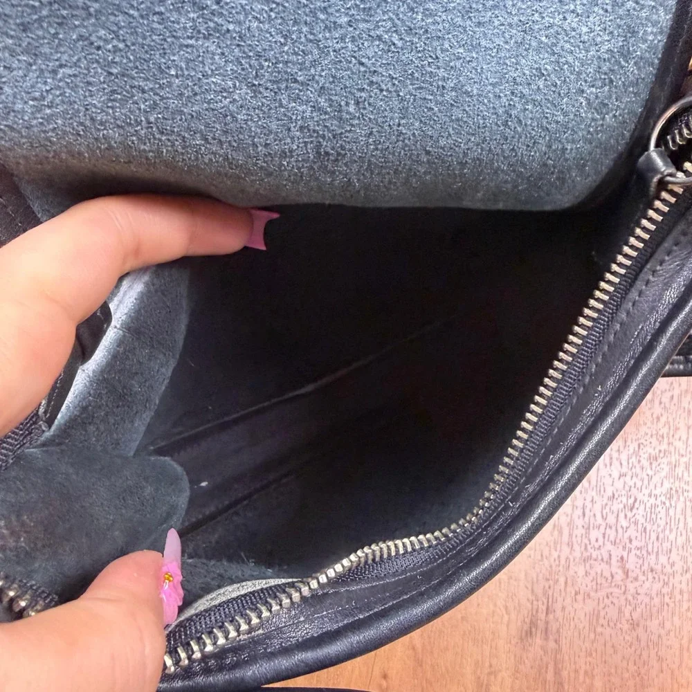 Vintage Coach Ergo Zip Black Leather Crossbody Bag 9997 Made‎ in USA